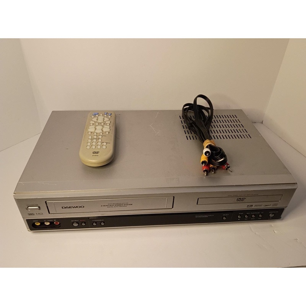 Daewoo Video Cassette Recorder Player DVD Model DV-6T844b With Remote cables